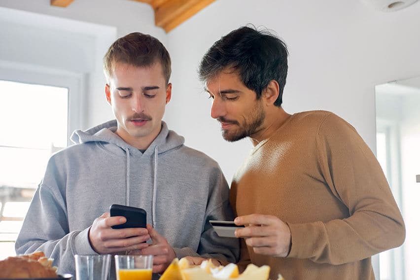 The 5 Types of Crowdfunding: Which Is Right for Your Business? image