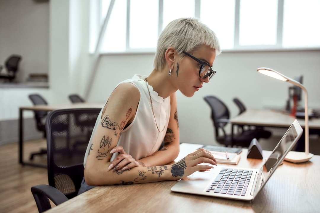 How Do Savings Bonds Work: A Comprehensive Guide image