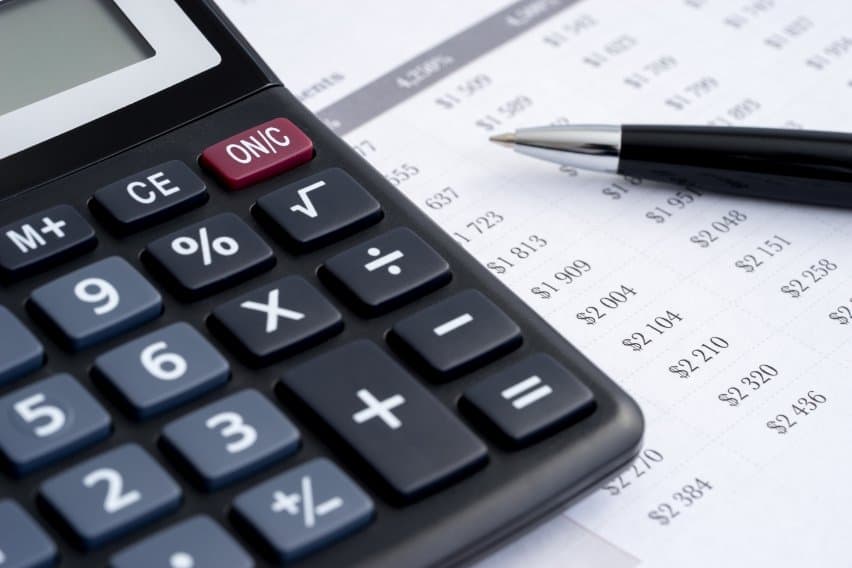 Payroll Cost: How to Calculate & Factors that Affect Payroll Cost image