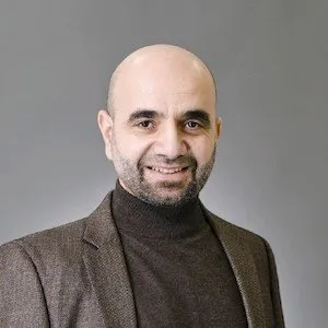 Levon Kokhlikyan headshot